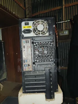 Desktop Computer 8GB Intel Core I3 SSD 1T