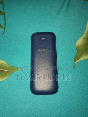 Samsung Guru Music 2
