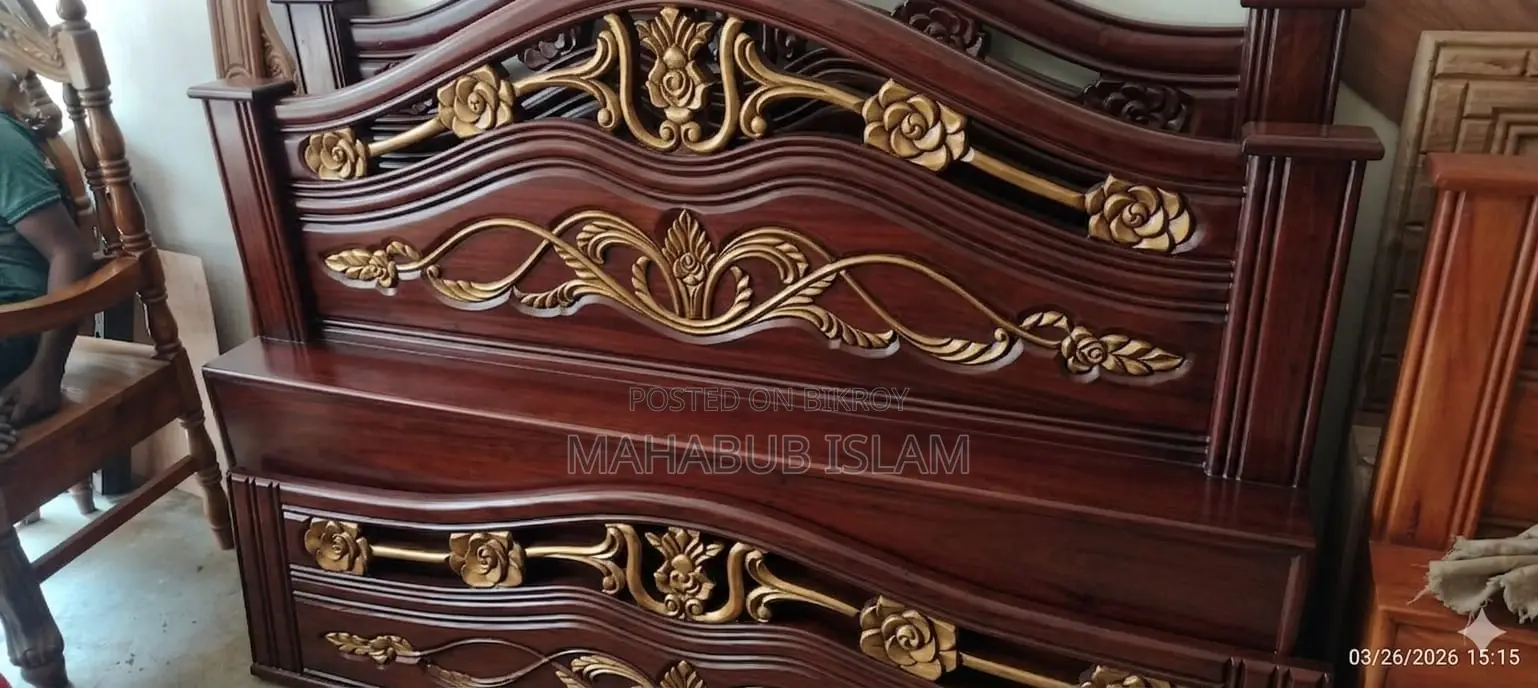 Meheguni Box Bed