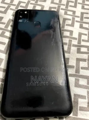 Samsung Galaxy M21 2021 128 GB Black