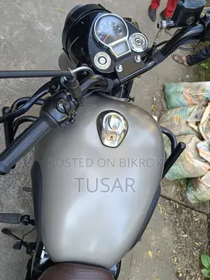 Royal Enfield Classic 350 2025 Black