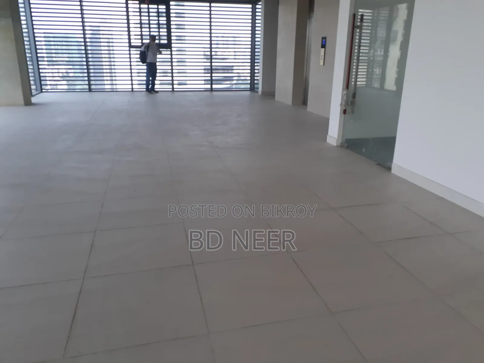 Commercial 8000 Sq Ft Open Space Available for Rent in Gulshan-1