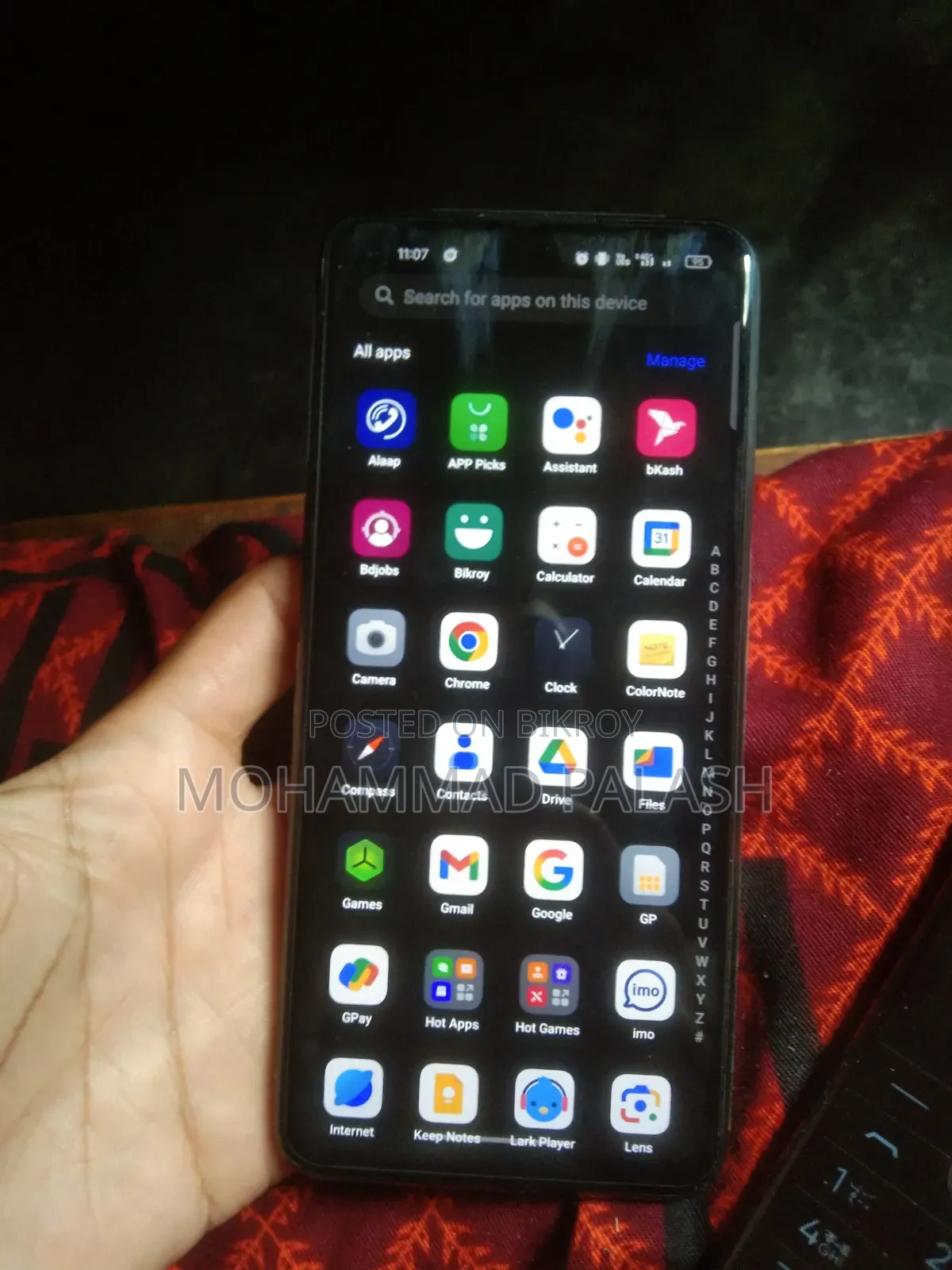 ওপ্পো রেনো৮ ১২৮ জিবি কালো