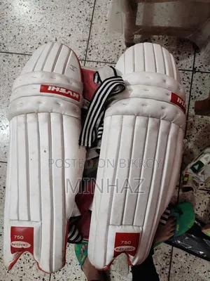 Cricket Kit For Left Handed Batsman Semi-new, No Helmet