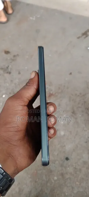 Vivo Y17 128 GB Green