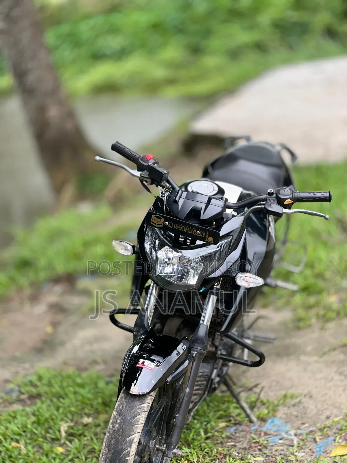 টিভিএস অ্যাপাচি ১৬০ ৪ভি ২০২১ ব্ল্যাক