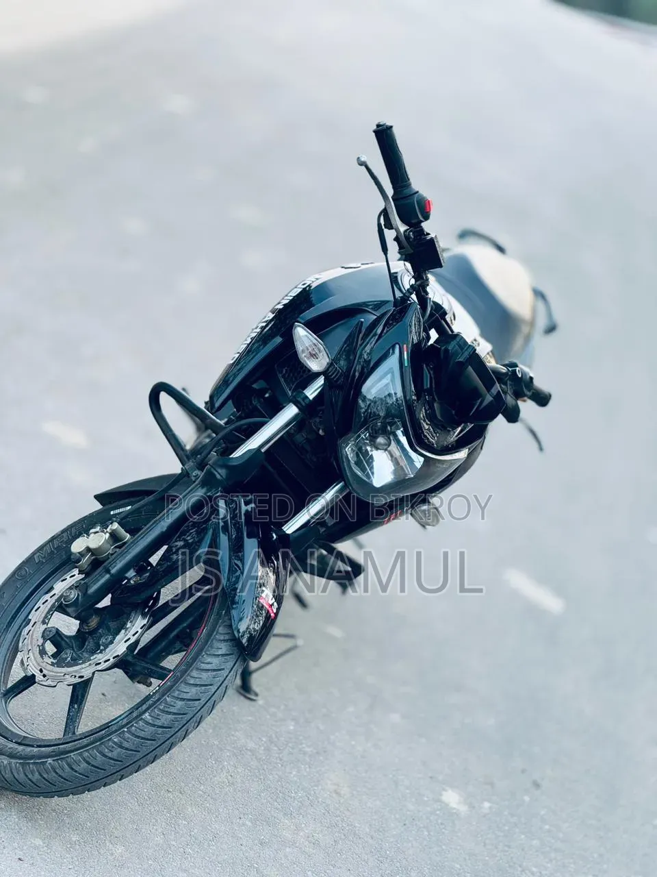 টিভিএস অ্যাপাচি ১৬০ ৪ভি ২০২১ ব্ল্যাক