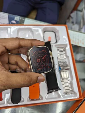 Y80 Ultra Smartwatch With 8 Strap.