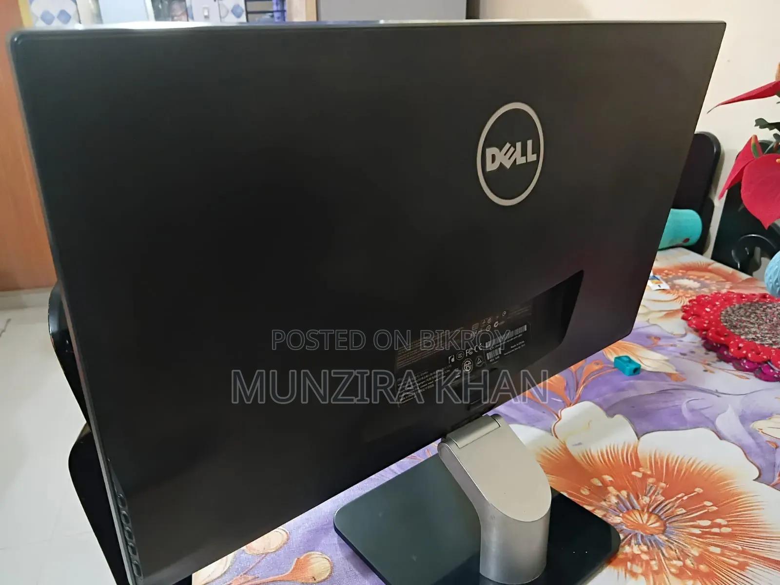 Dell 22" Borderless Ips Full Hd Monitor With বক্স