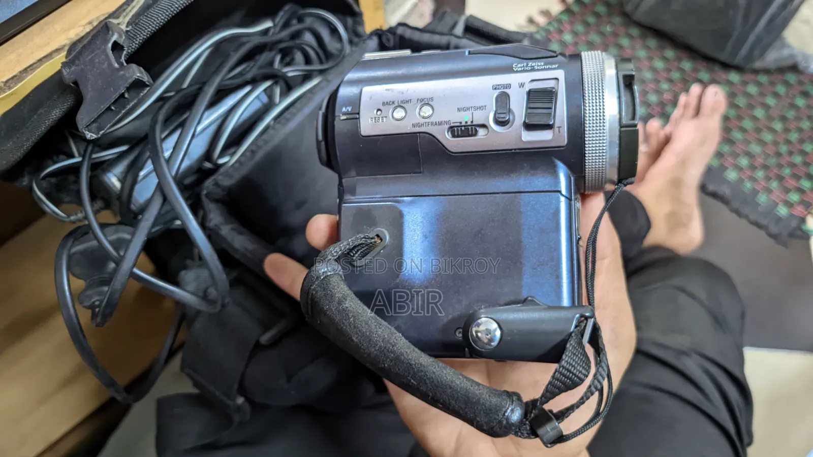 Vintage Sony Handycam DCR-Pc300 Mini Dv Digital Video Camcorder.
