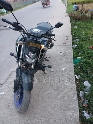 Yamaha FZ 2023 Silver