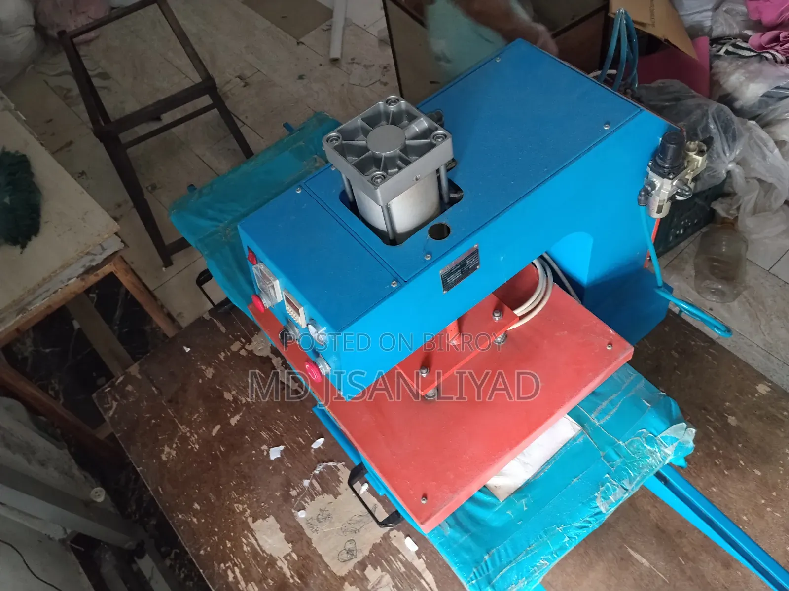Hit Press Machine