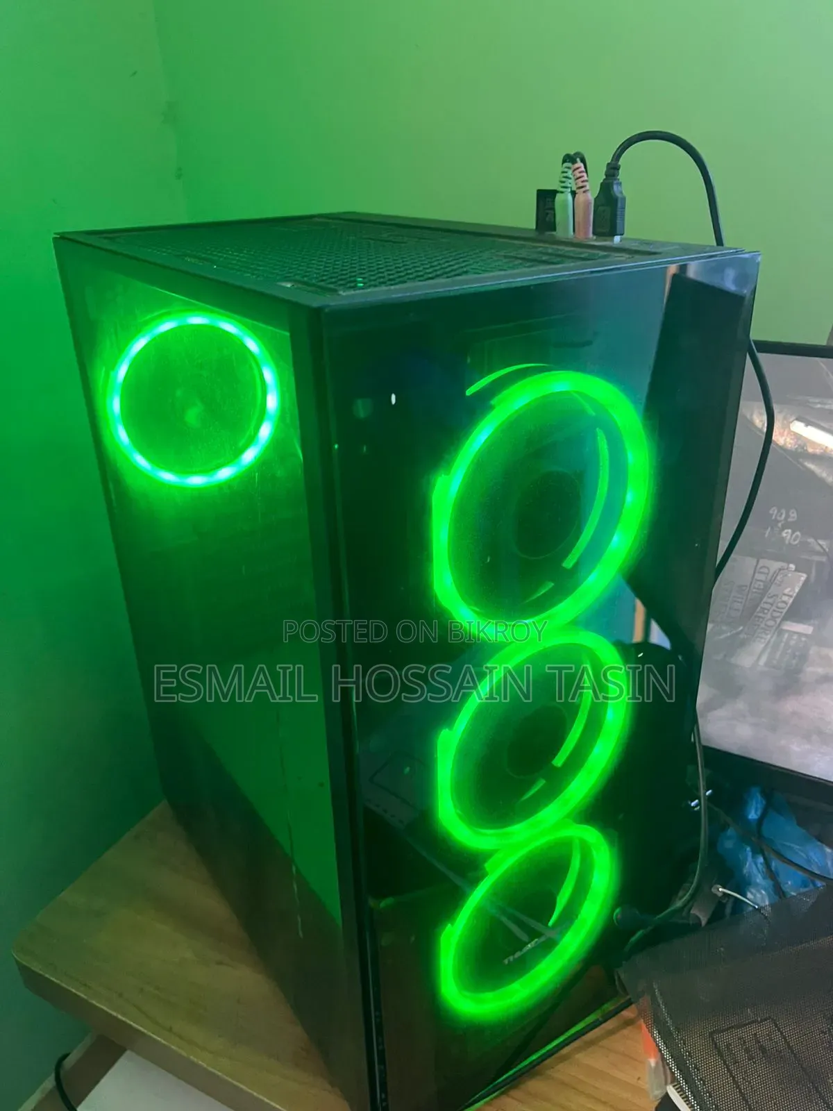 Desktop Computer 8GB AMD Ryzen 5 SSD 512GB
