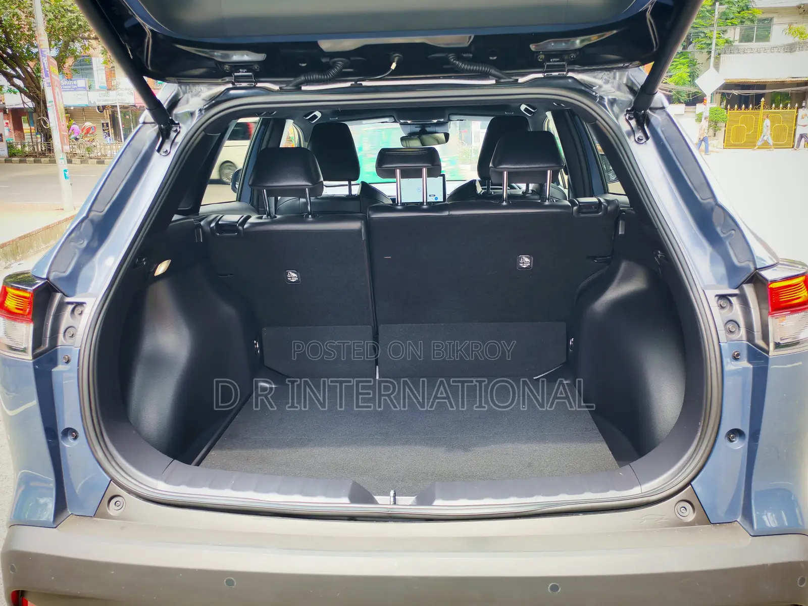 New Toyota Corolla Cross Hybrid 2025 Blue