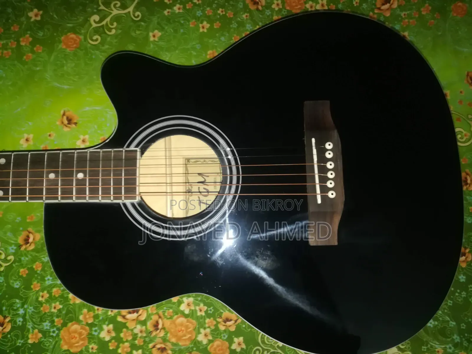 TGM Guitar, Color Black