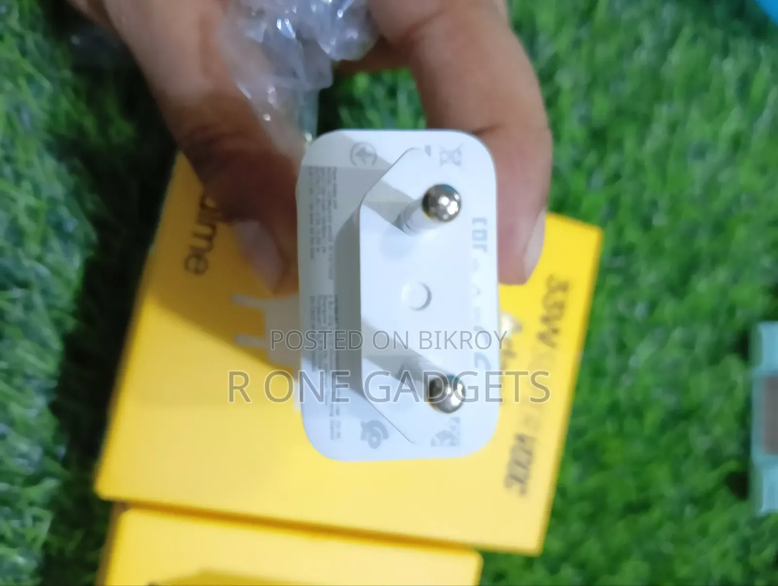 Realme 33 Watt Supervooc Charger