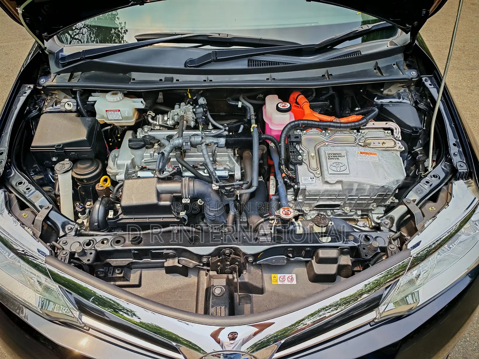 New Toyota Corolla Fielder 1.5 Hybrid FWD 2022 Black