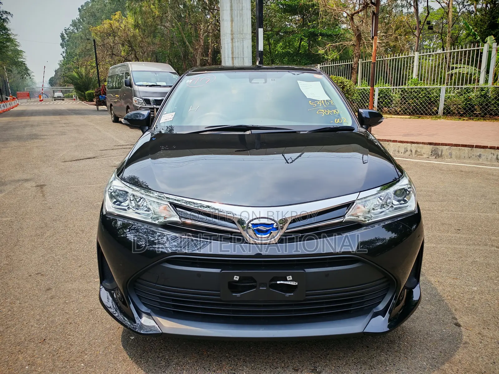 New Toyota Corolla Fielder 1.5 Hybrid FWD 2022 Black