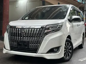 Toyota Esquire 2.0 AWD (8 Seater) 2020 Pearl