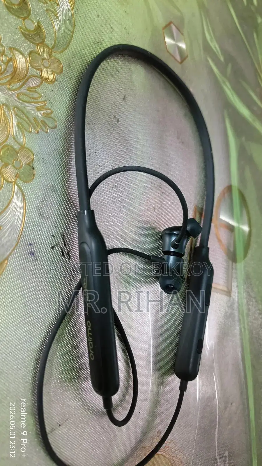 Orimo Neckband