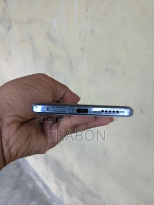 New Vivo V27 5G 256 GB Blue