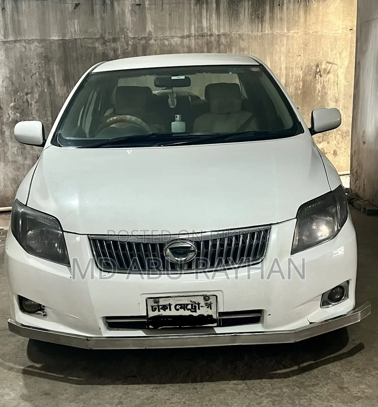 টয়োটা এক্সিও ২০১০ হোয়াইট