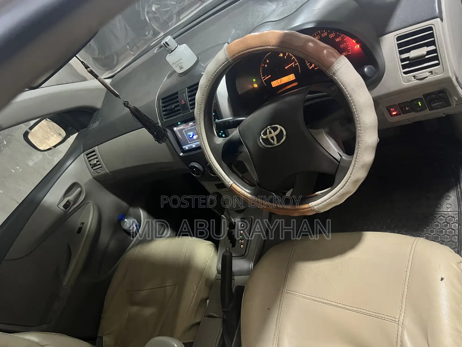 টয়োটা এক্সিও ২০১০ হোয়াইট