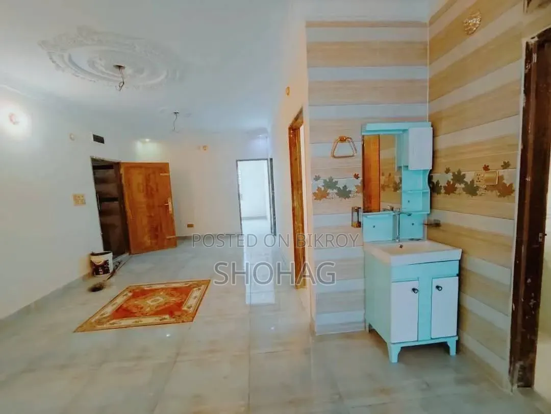 Furnished 4bdrm Apartment in ঢাকা খিলগাঁও, Banasree for Sale