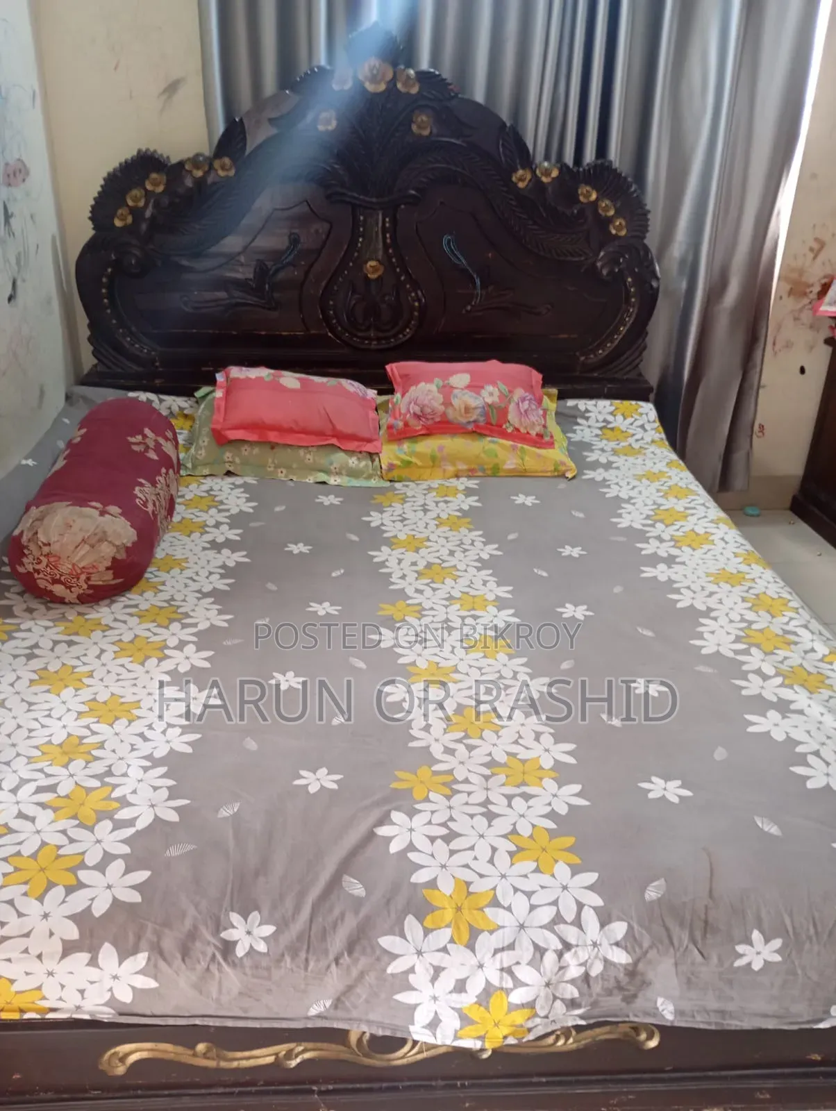 Teak Wood Bed with Mattress and Toshok. 6ft x 7ft