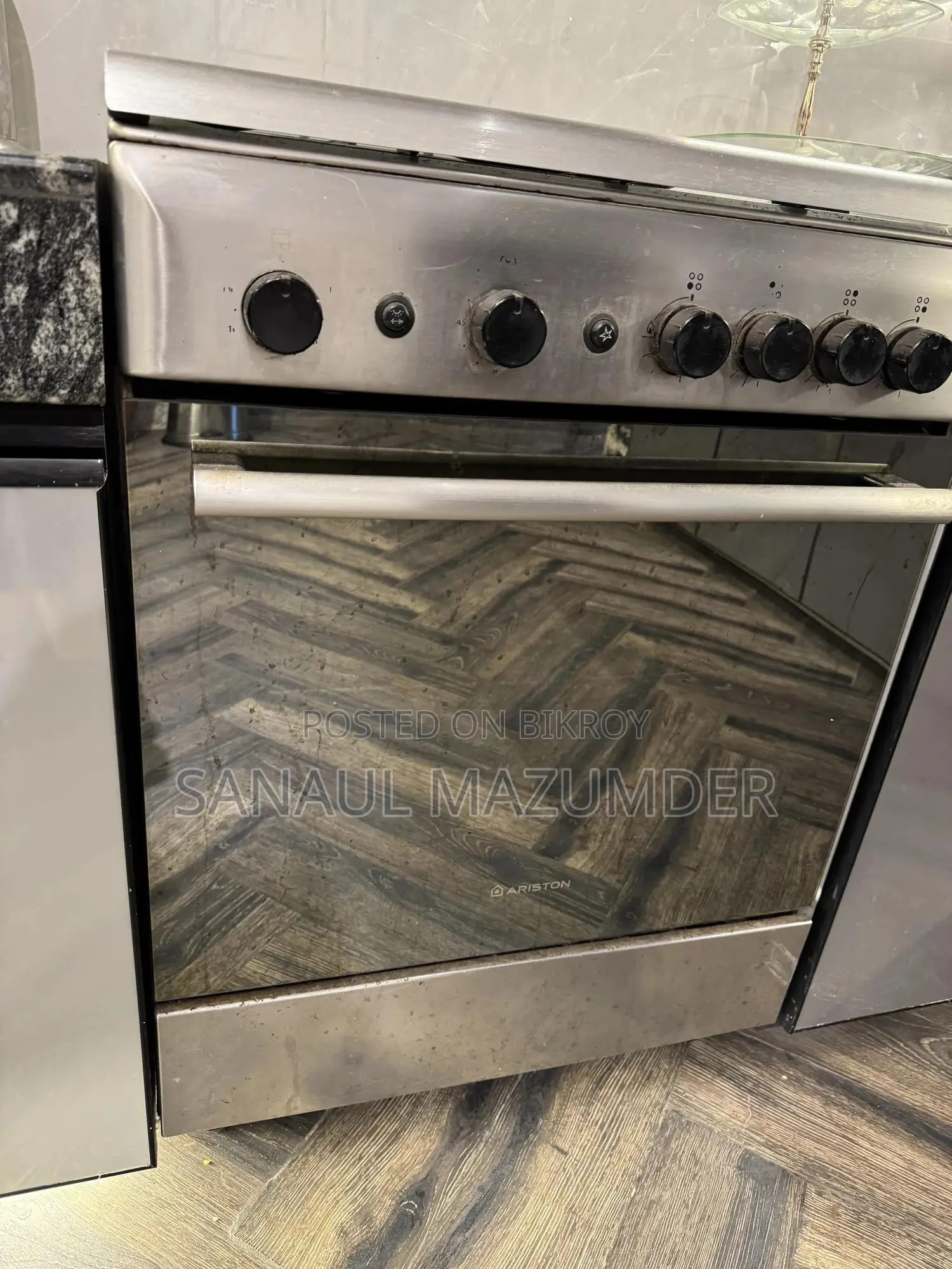 Gas Oven Plus 4 Gas Burner Ariston Brand