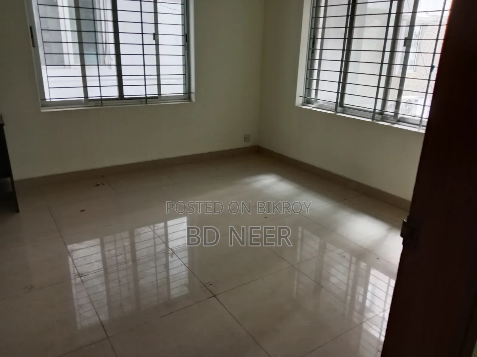 4 Bedroom Apartment in Gulshan for Rent