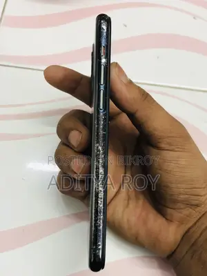 Apple iPhone 11 Pro Max 64 GB Green
