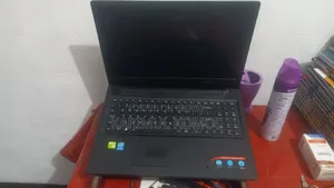 Laptop Lenovo IdeaPad 100 8GB Intel Core i3 HDD+SSD 500GB