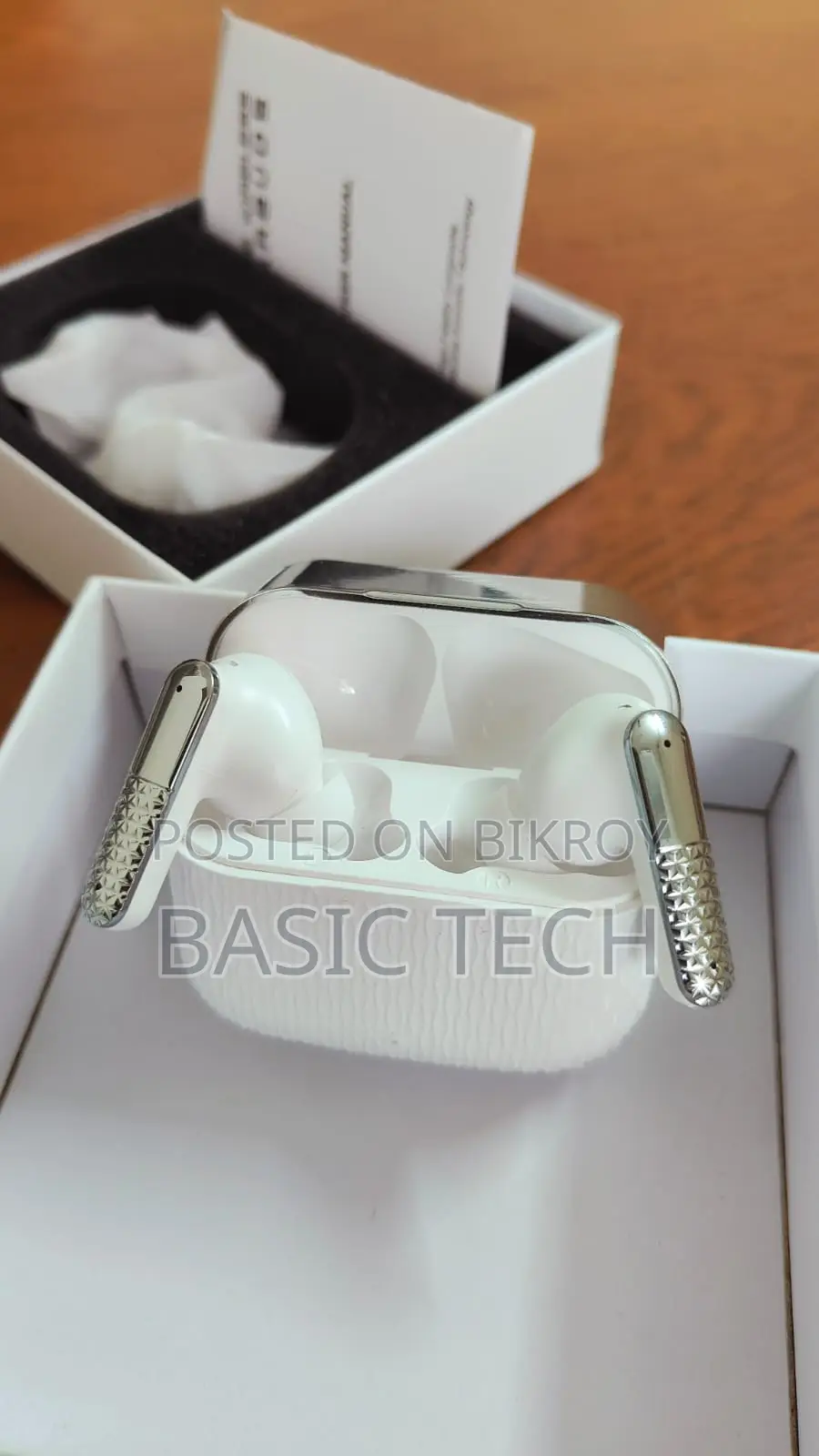 TWS (Bluetooth Headphone)