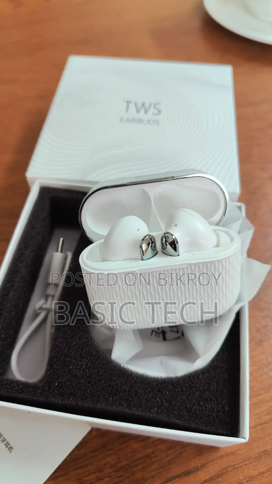 TWS (Bluetooth Headphone)