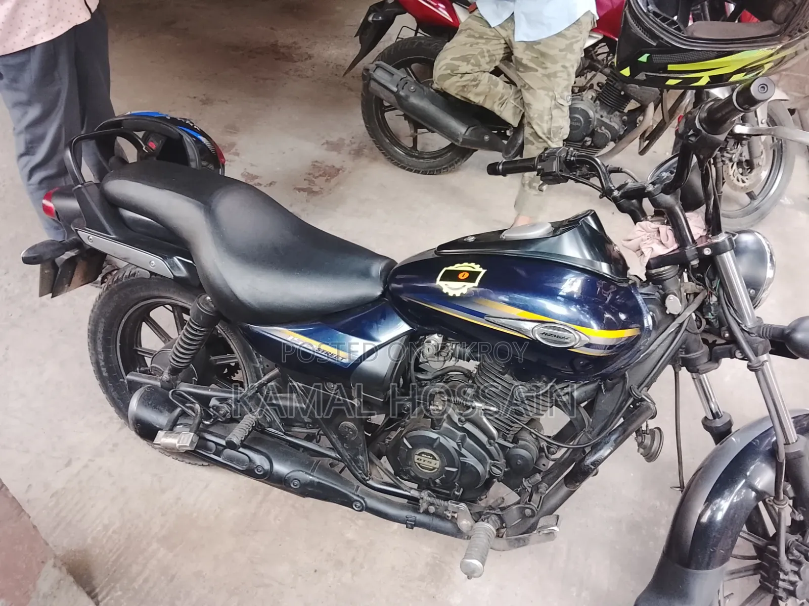 Bajaj Avenger 150 Street 2019 Blue