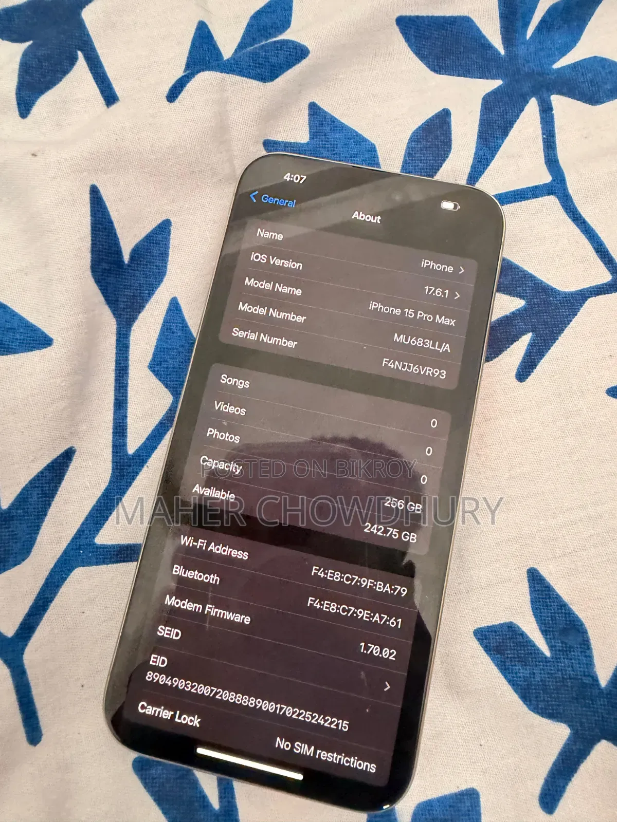 Apple iPhone 15 Pro Max 256 GB Silver