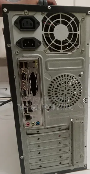 Desktop Computer Asus 4GB SSD 128GB