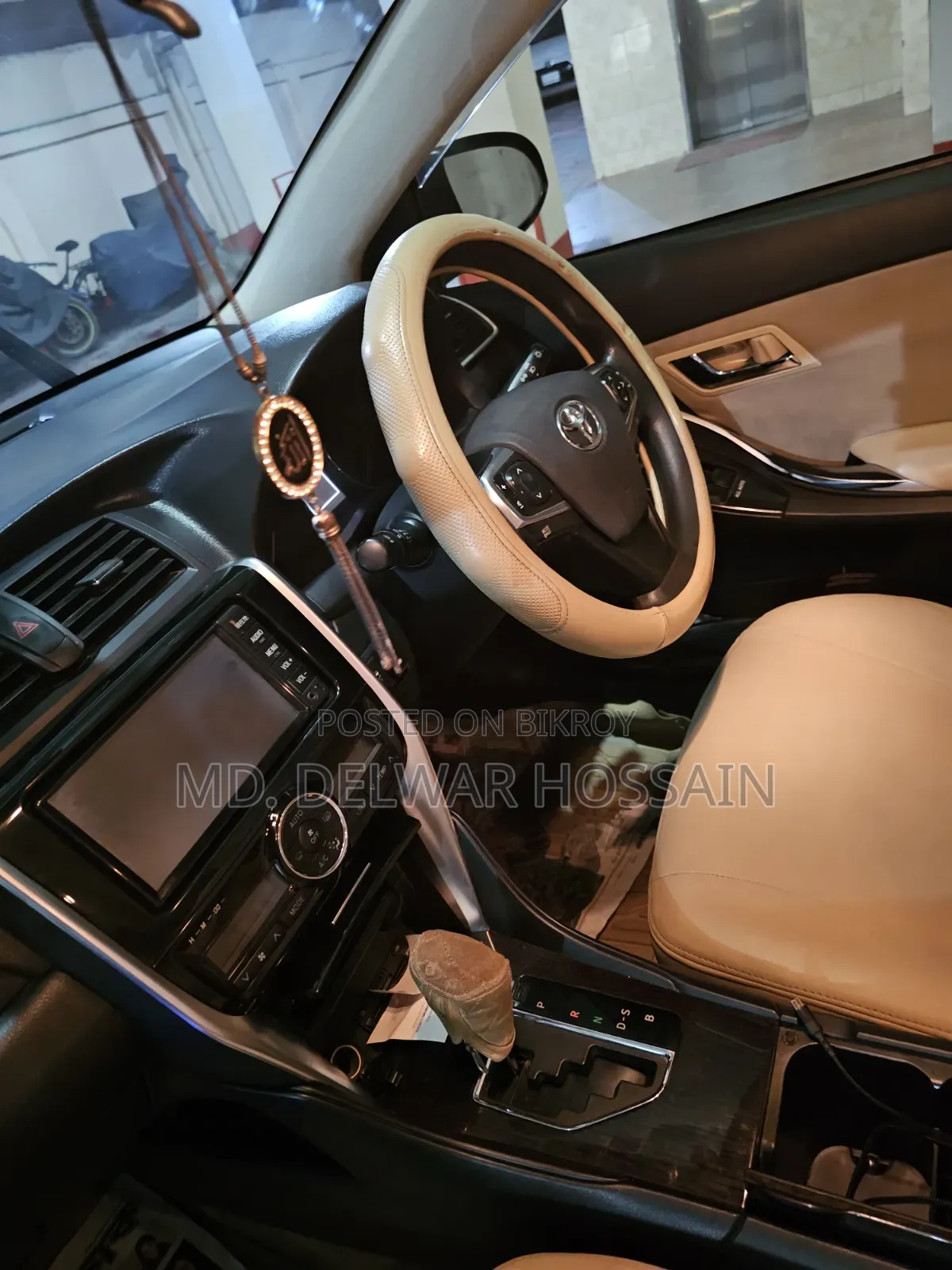 Toyota Premio 2018 Maroon