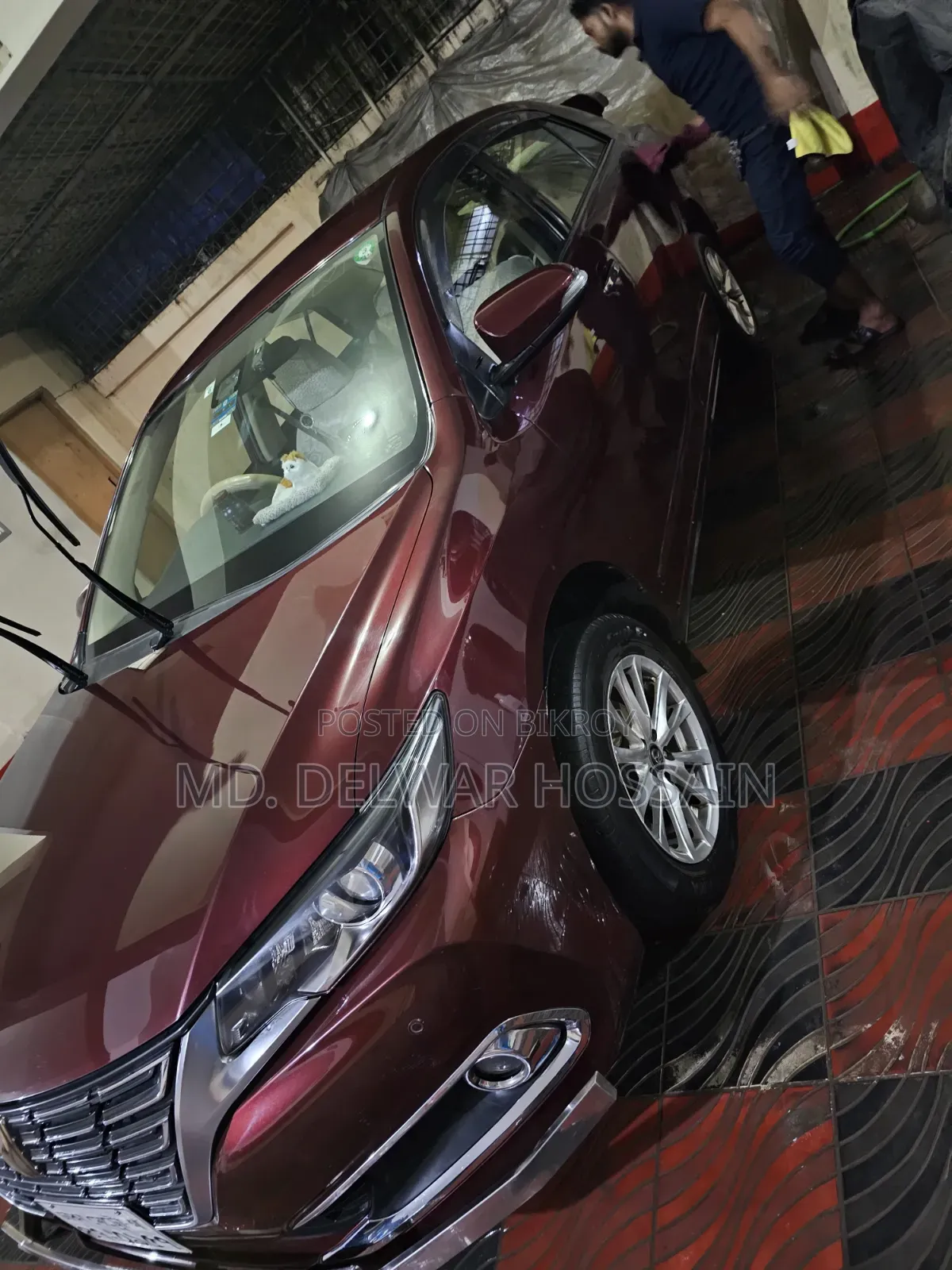 Toyota Premio 2018 Maroon