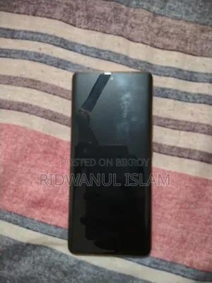 রিয়েলমি ১১ প্রো ২৫৬ জিবি