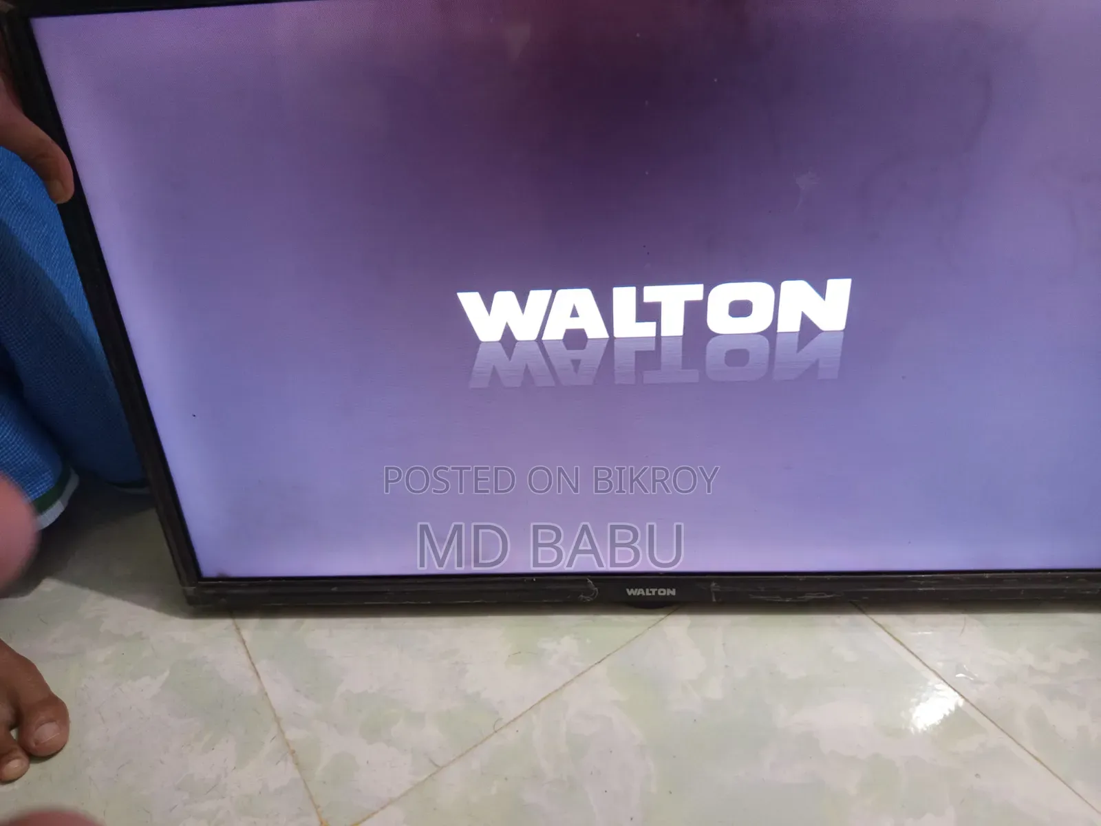 Walton TV (Non-Smart)