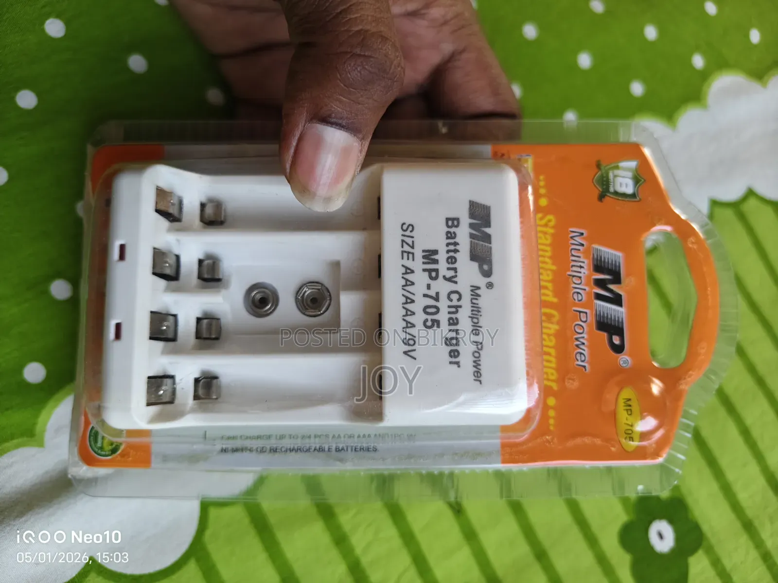 Pencil Battery Charger