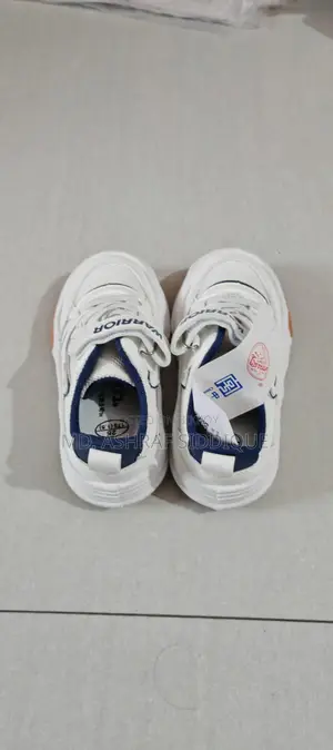Kid's Shoe (Imported From China)