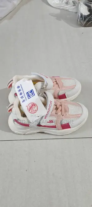 Kid's Shoe (Imported From China)