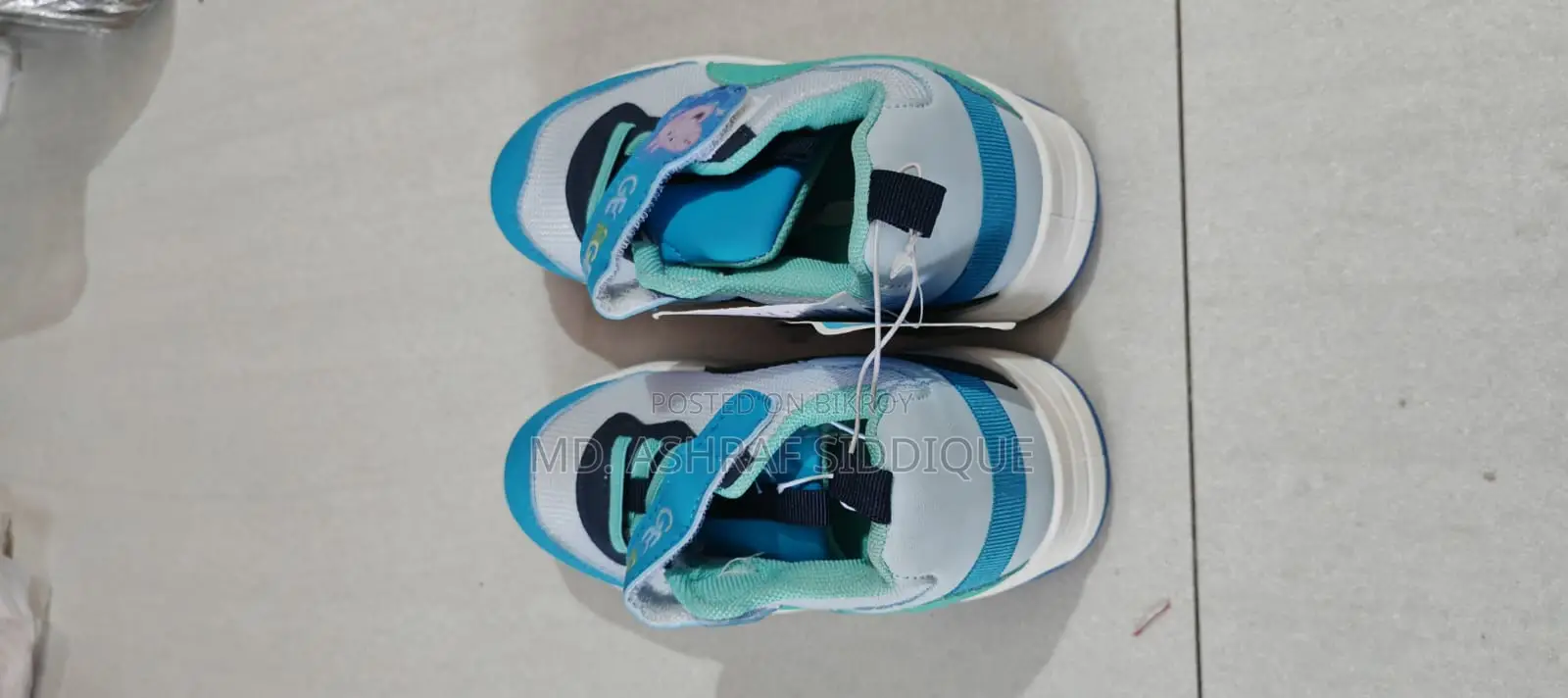 Kid's Shoe (Imported From China)