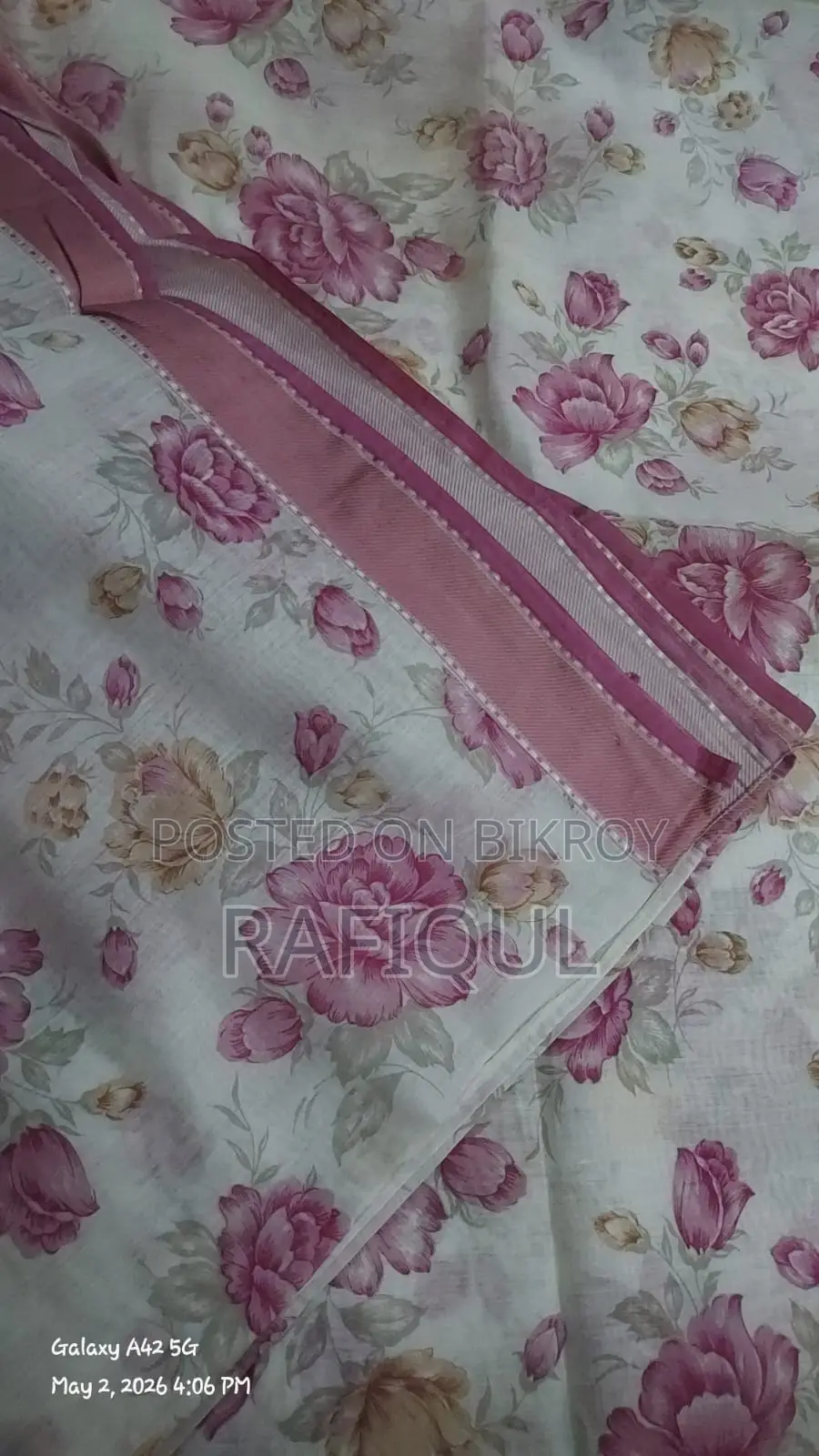 Floral Printed Saree – Stay Light, Comfortable, and Stylish!