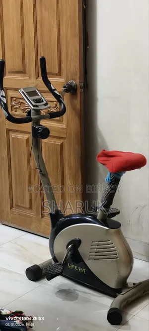 Life Fit Magnetic Upright Bicycle