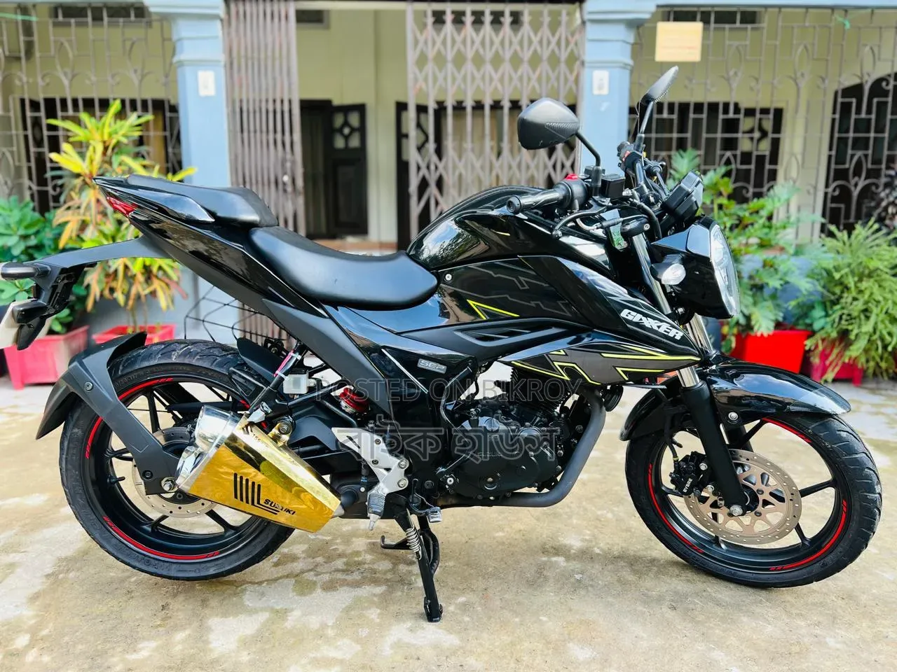 Suzuki 2025 Black