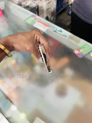 অ্যাপল আইফোন ১৪ প্রো ২৫৬ জিবি গোল্ড